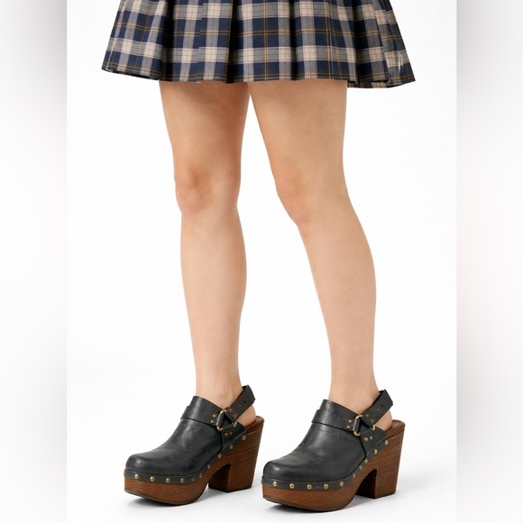 Kork-Ease Shoes - Kork-ease Studded Ankle strap clogs ( Bette style) 6